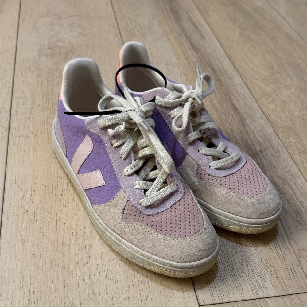 Women’s Lavender and Pink Casual Sneakers